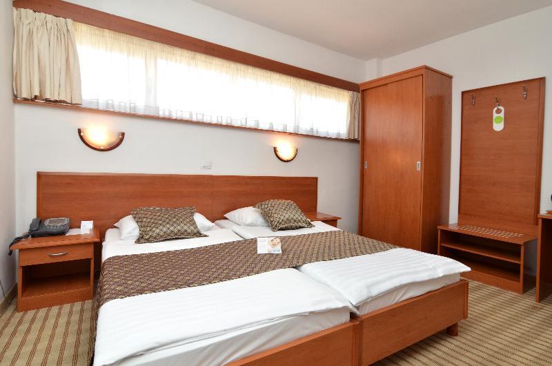 Hotel Neboder Rijeka Dış mekan fotoğraf